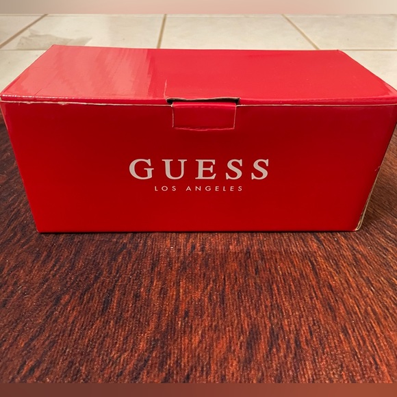 Christmas Guess Mugs - Picture 3 of 5